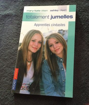 totalement jumelles, apprenties cinéastes