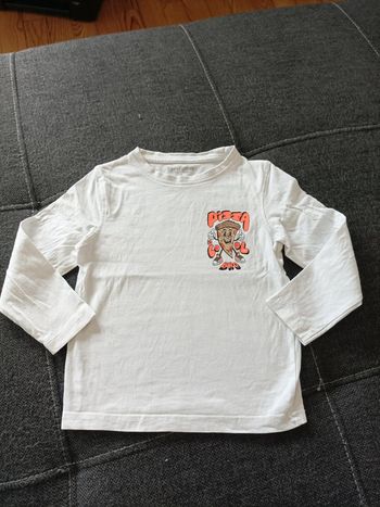 Tee shirt