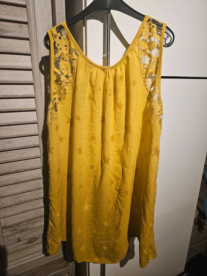 Tee-shirt étoile sans manche dentelé aux épaules taille 3 - photo numéro 6