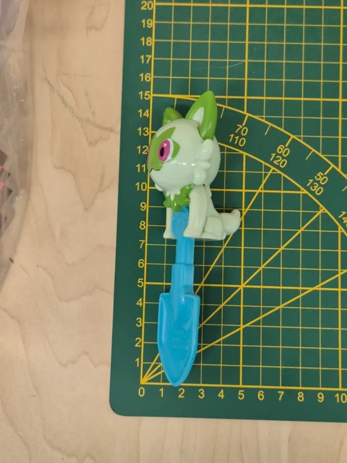 Jouet Mcdonald's Pokemon Japon : Poussachat/ Nyaoha - photo numéro 9