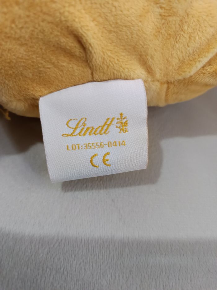 Peluche lapin 🐰 Lindt - photo numéro 6