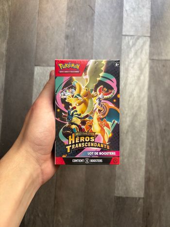 Bundle Pokémon ME2.5 Héros Transcendants
