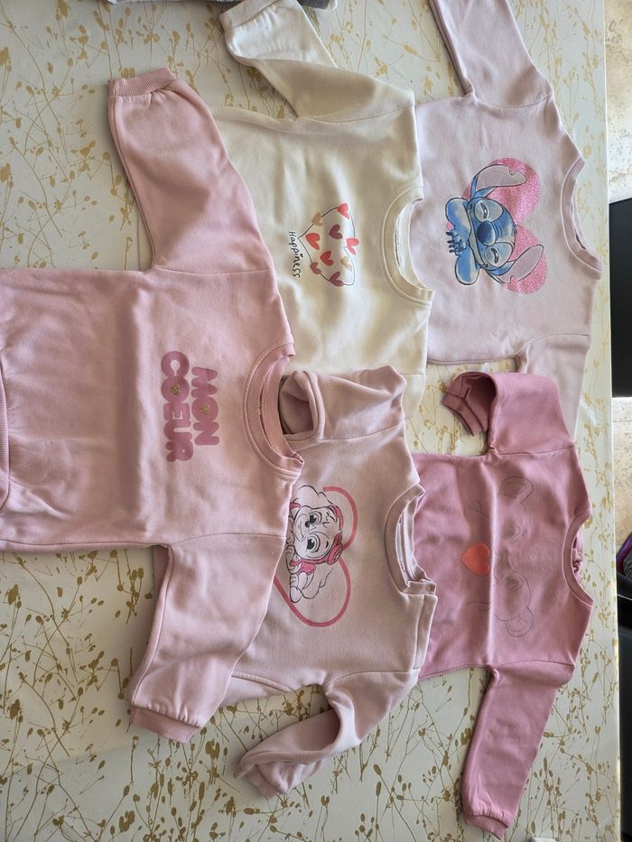 Lot de vêtements fille 23 / 24 mois - Très bon état - photo numéro 9