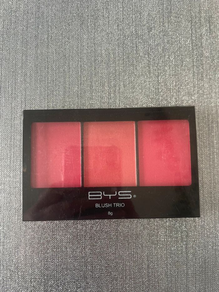 Blush trio