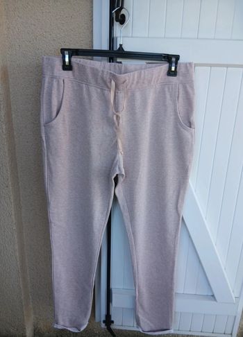 Jogging femme kiabi taille 46/48 