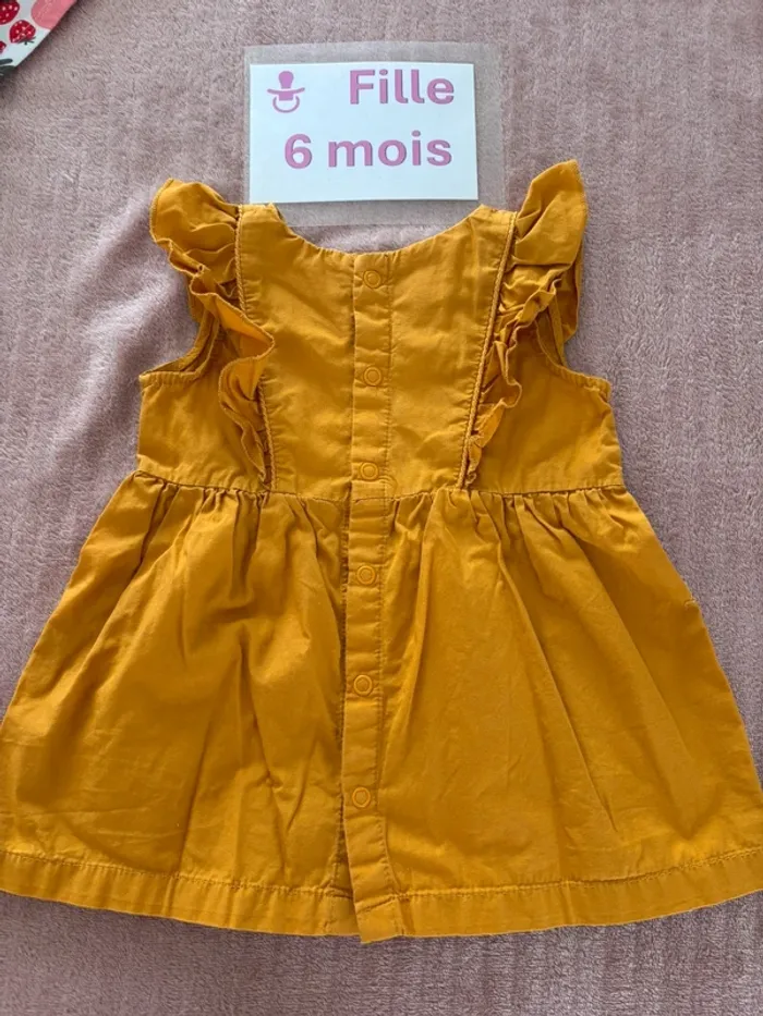 Robe été 6 mois - photo numéro 2