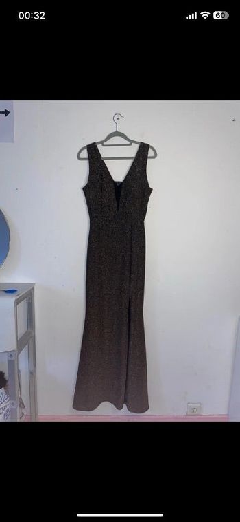 Superbe robe longue doré