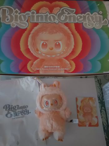 Labubu Happiness Pop Mart original Big Into Energy