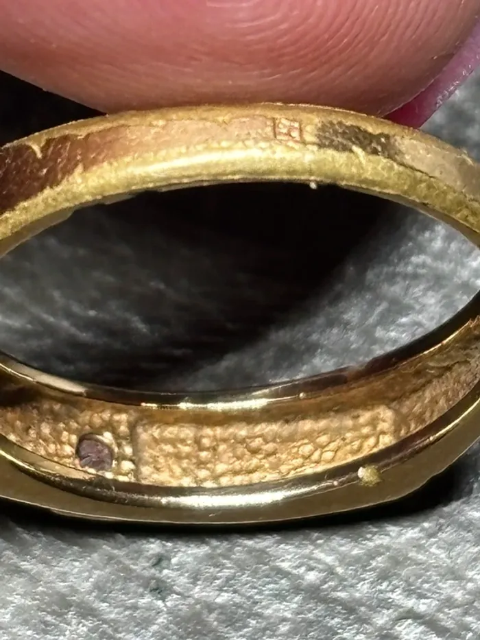 Bague / chevalière plaqué or avec une pierre - photo numéro 8