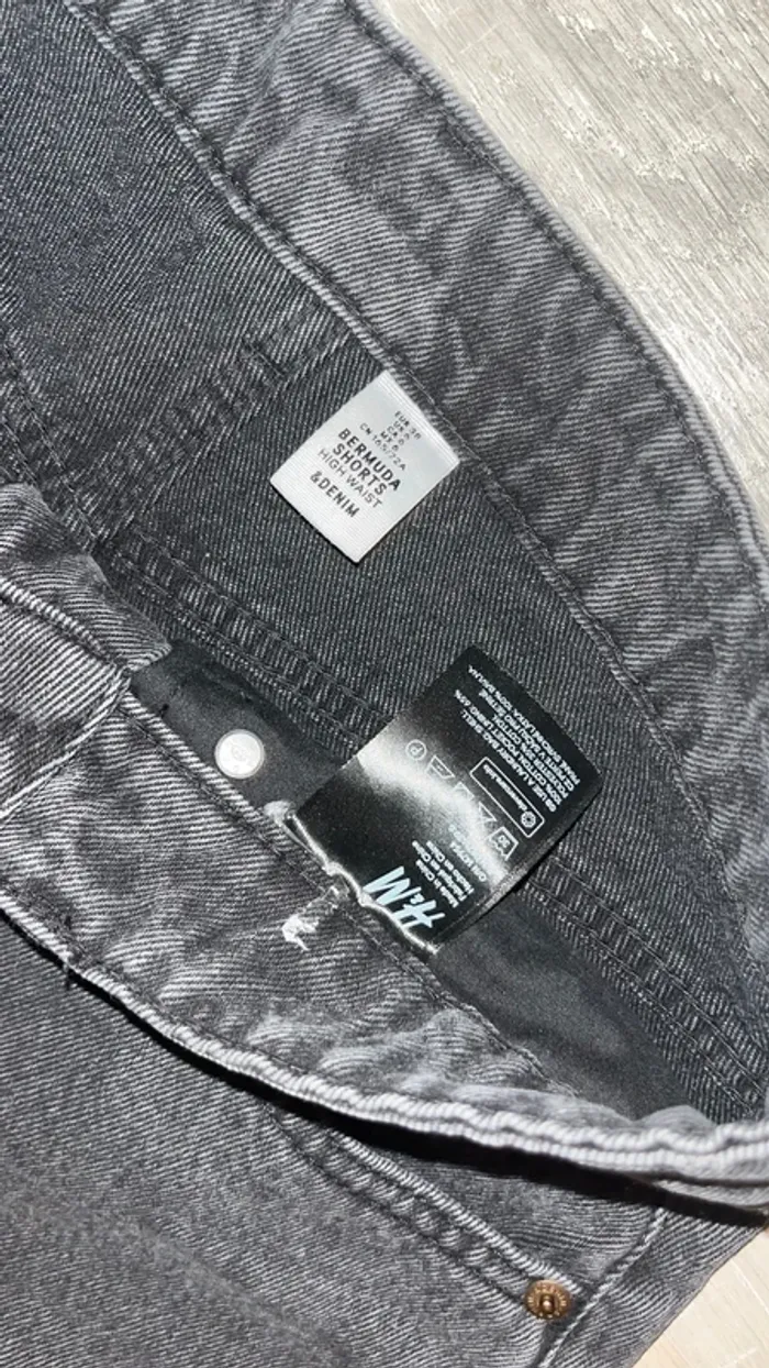 Bermuda femme taille M h&M - photo numéro 3