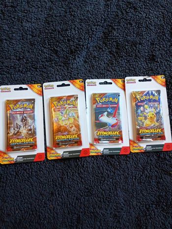 Pokémon Art Set Étincelles Déferlantes – 4 boosters FR sous blister (4 sets)