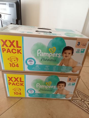208 couches pampers harmonie taille 3