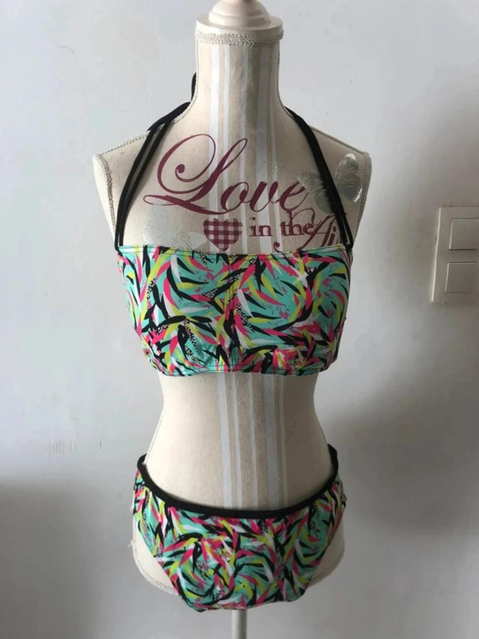 Sublime bikini olaian taille 46 95 D fR motifs feuilles multicolores très bon état - photo numéro 3