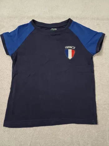 Tee-shirt Kiabi 4 ans (réf perso G-G31)(familleac72)