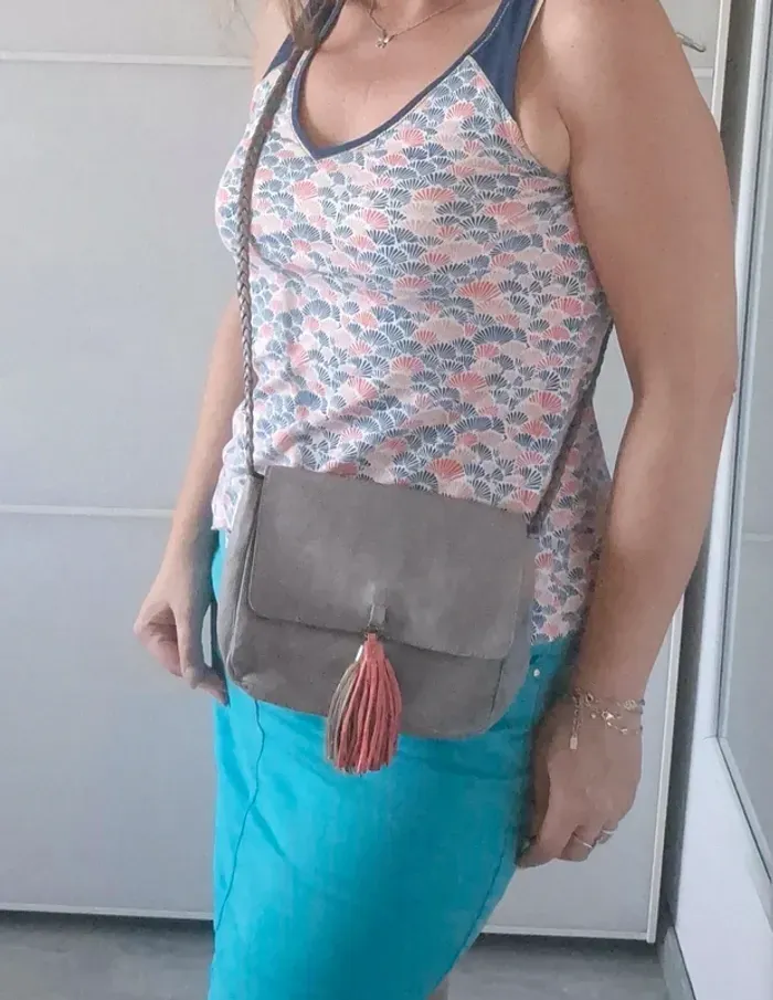 Sac bandoulière pochette argentée cuir pièces - photo numéro 4