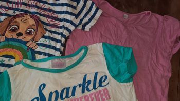 Lot 3 t shirt fille en 3 ans