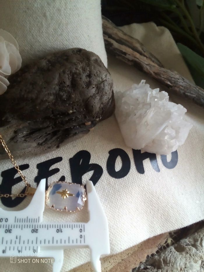 Collier pendentif opaline et étoile du Nord - photo numéro 3