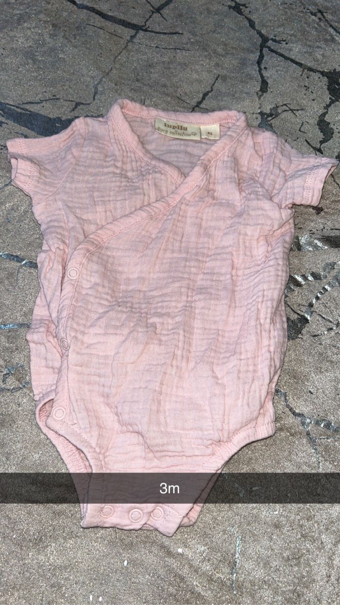 10 bodys - photo numéro 4