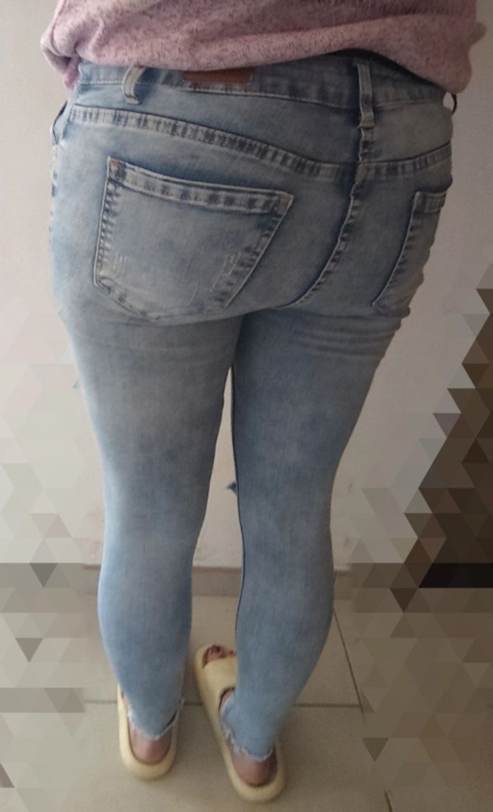 Jean effet déchiré délavé - photo numéro 2