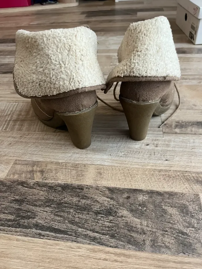 Bottines beige taille 38 - photo numéro 2