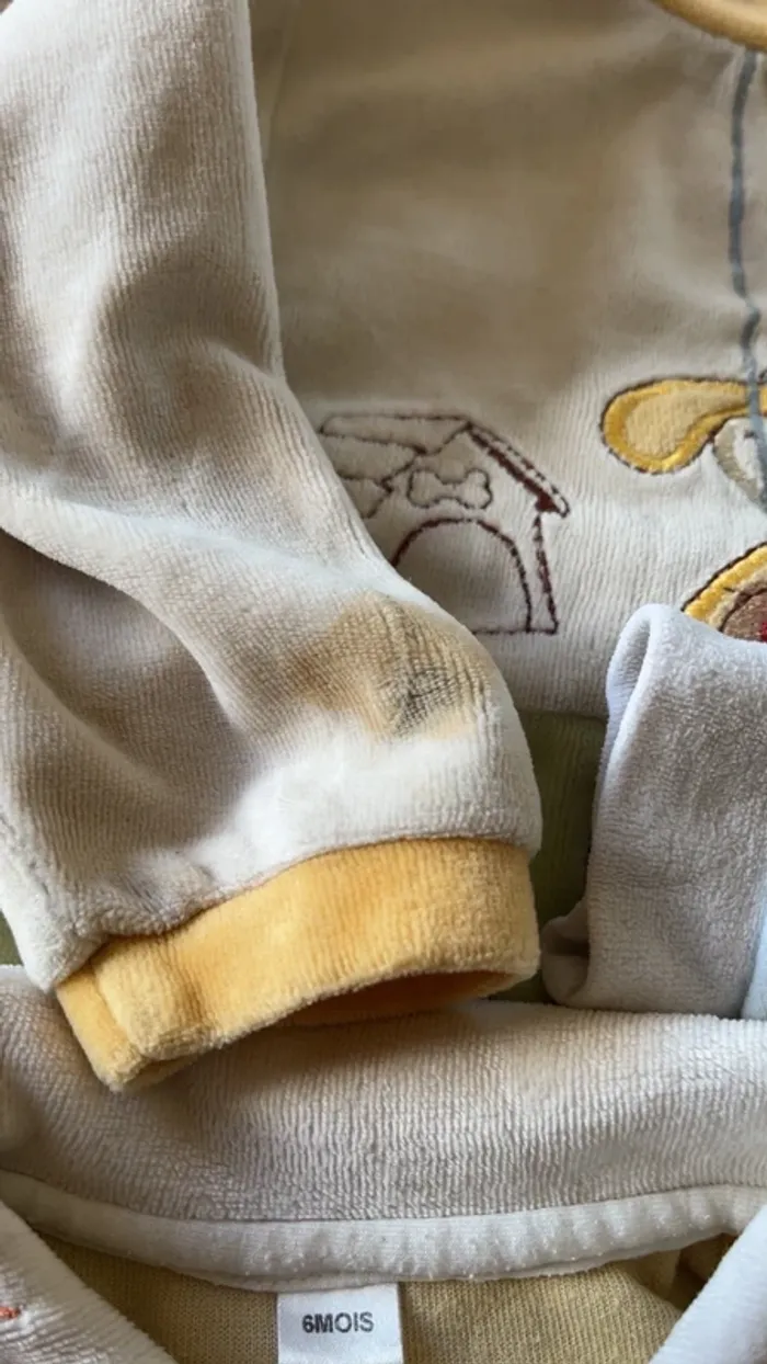 Pyjama velours fille 6 mois - photo numéro 2