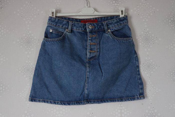 D1485 - jupe en jeans taille 36