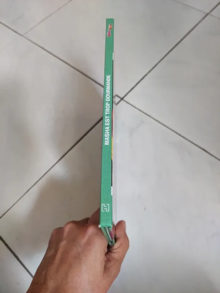 Livre Masha est trop gourmande - photo numéro 7