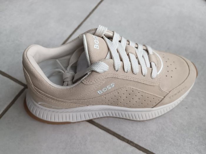Baskets BOSS neuves – Beige – Taille 37 (EU) - photo numéro 6