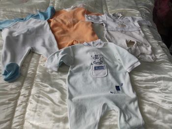 Lot de 4 pyjamas 3 mois