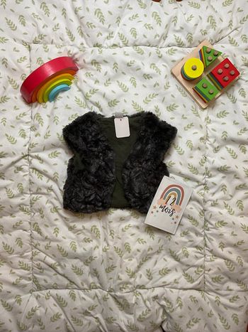 gilet sans manches en fourrure gris 12 mois u tout petits