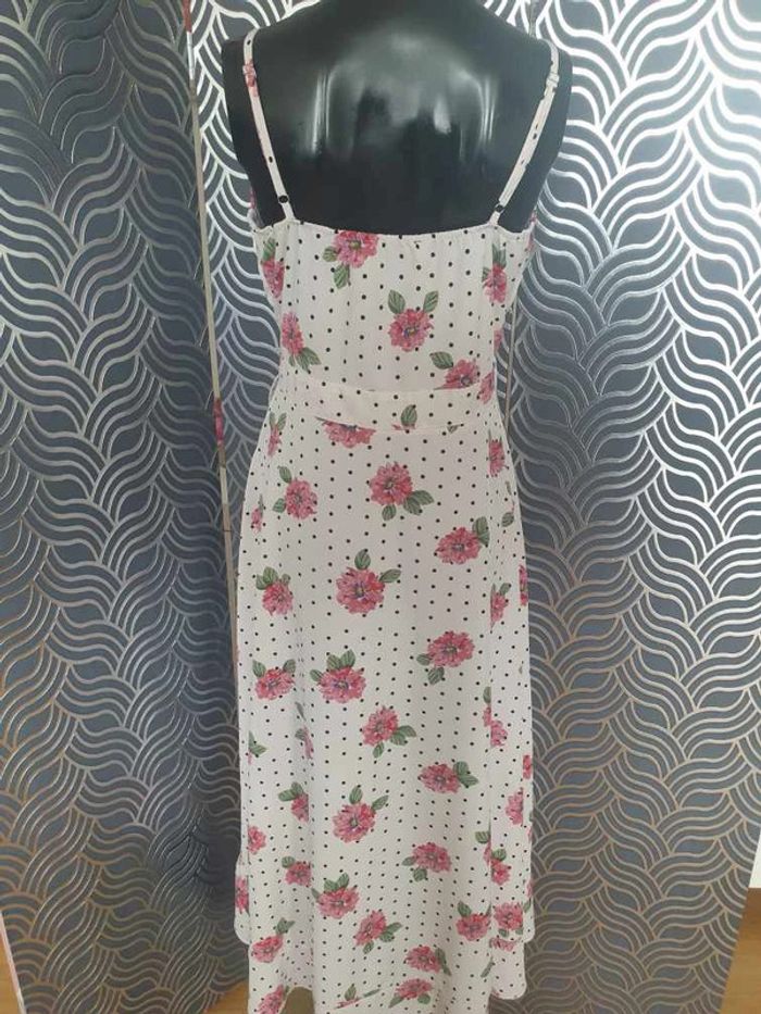 Robe longue fleurie Taille L - photo numéro 2