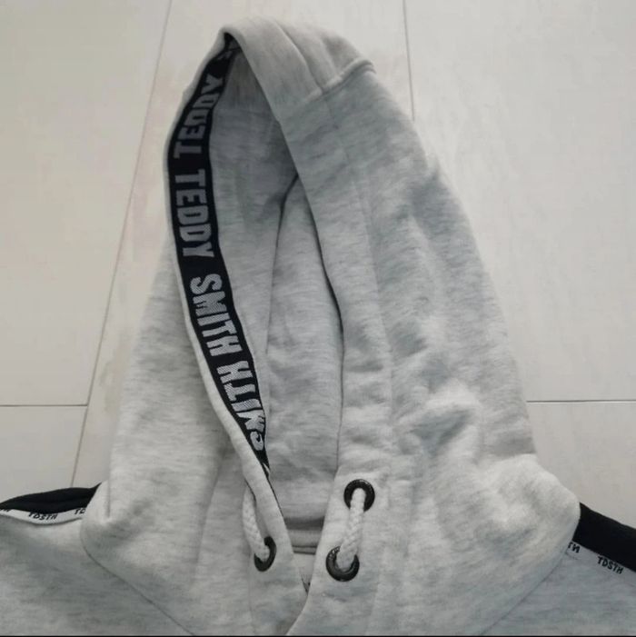 Sweat à capuche - photo numéro 5