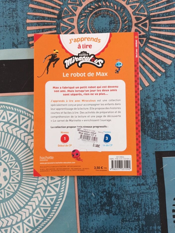 J'apprends à lire Miraculous Le robot de Max - photo numéro 2