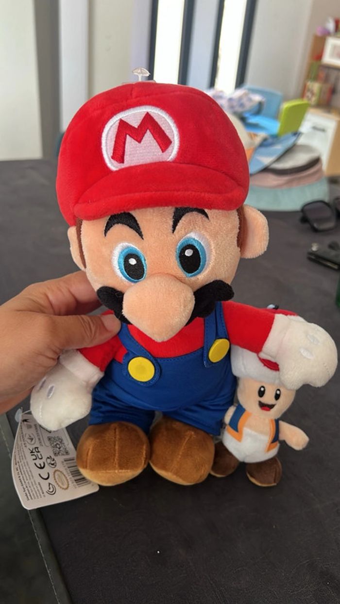 Peluche Mario - photo numéro 2