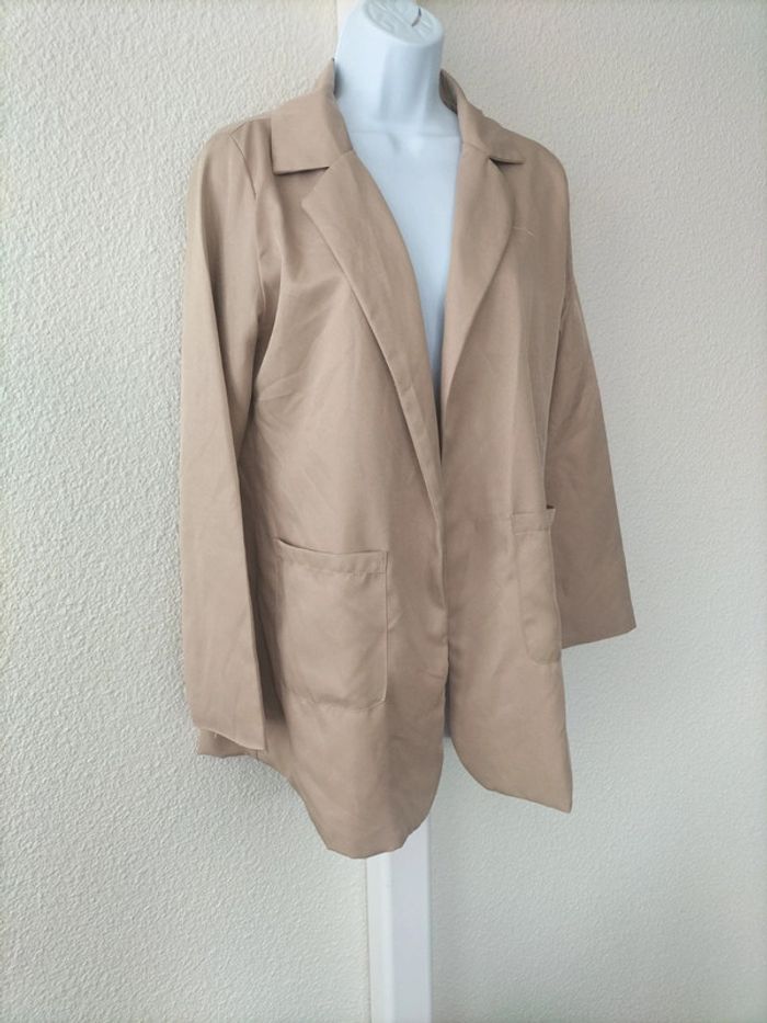 Veste tailleur beige - photo numéro 2