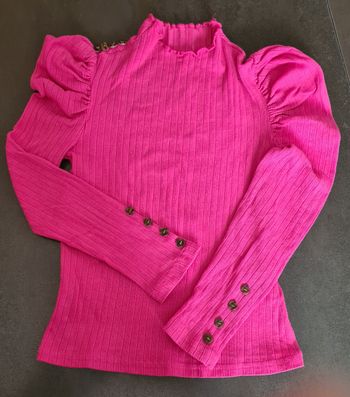 Joli pull manches bouffantes 6 ans