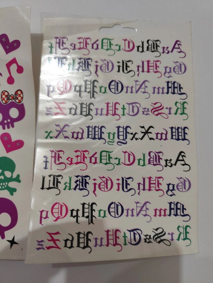 Lot de 3 planches de tatouages éphémères - photo numéro 4