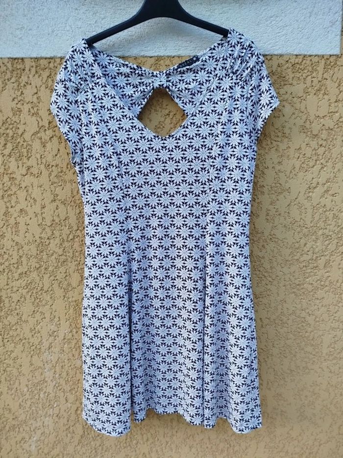 Robe marguerite - photo numéro 2