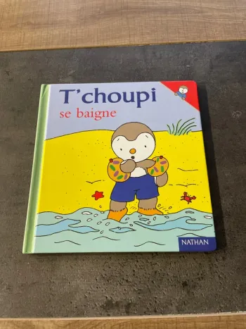 T’choupi sa baigne Nathan
