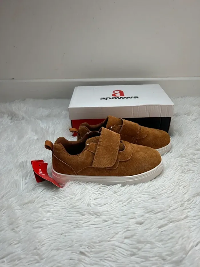 Chaussure / basket Apawwa en cuir - photo numéro 4