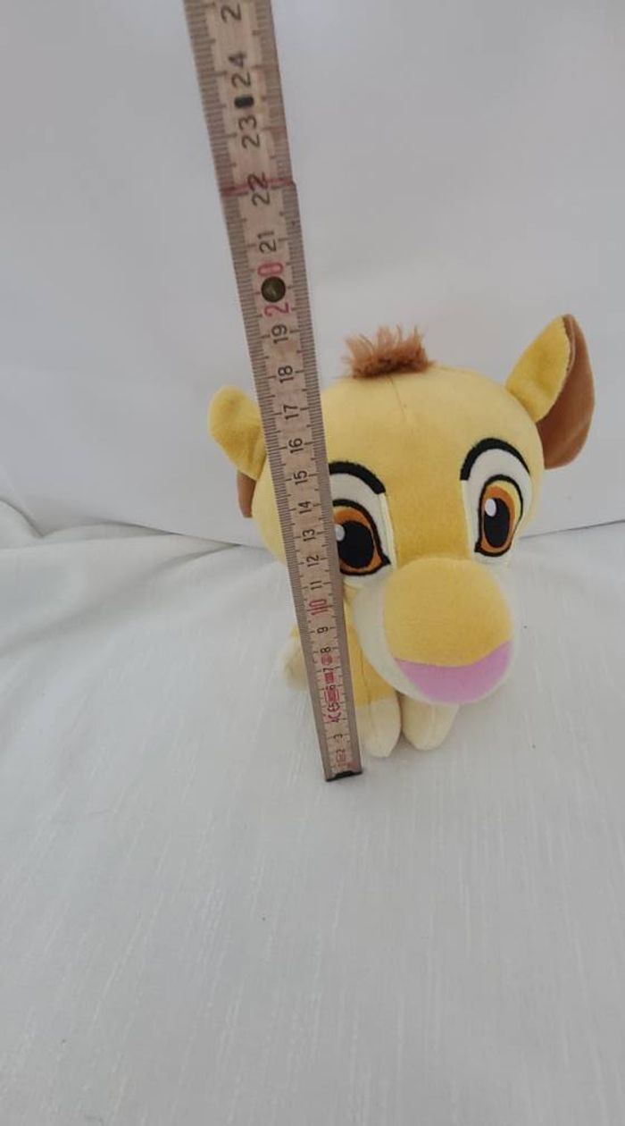 Simba le Roi Lion DISNEY - photo numéro 2