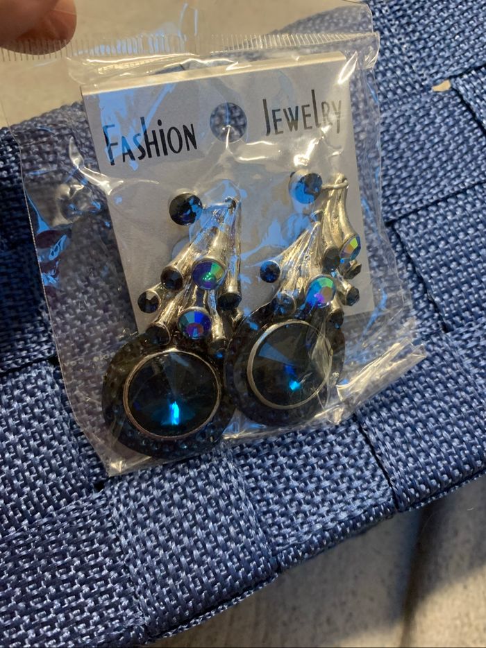 Boucle d’oreille - photo numéro 2