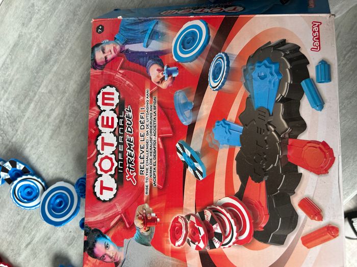 Totem infernal xtreme duel jeu toupie - photo numéro 3
