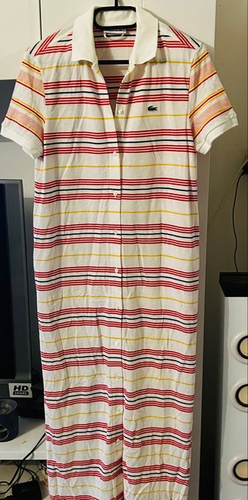 Robe Lacoste taille 36 