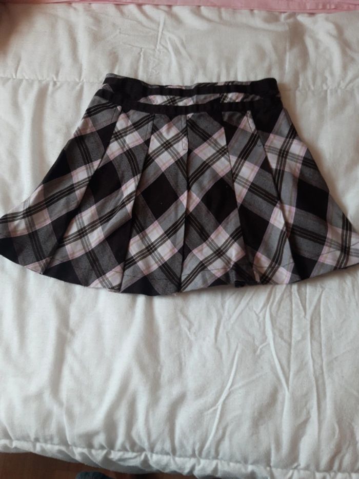 Jupe à carreaux plissée 6/7ans - photo numéro 2