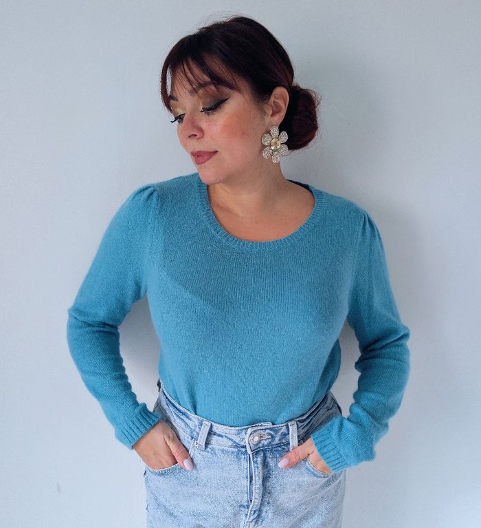 Pull bleu ciel doux chaud laine minimaliste tendance hiver Marque Camaïeu Taille 38 M 
Très bon état - photo numéro 5