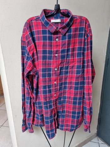 Chemise à carreaux