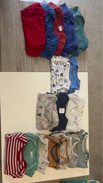 Lot de bodies 18 mois