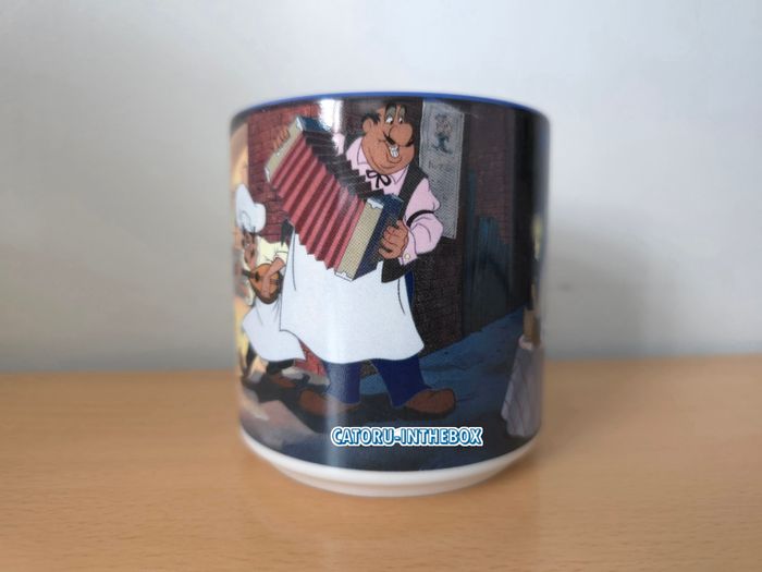 Tasse / Mug / Cup scène Disney Classics Belle et le Clochard / Lady and Tramp - photo numéro 3