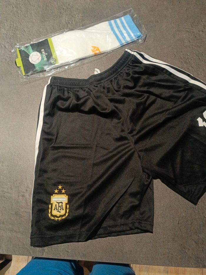 Tenue football Léo Messi argentine t.30 - photo numéro 3